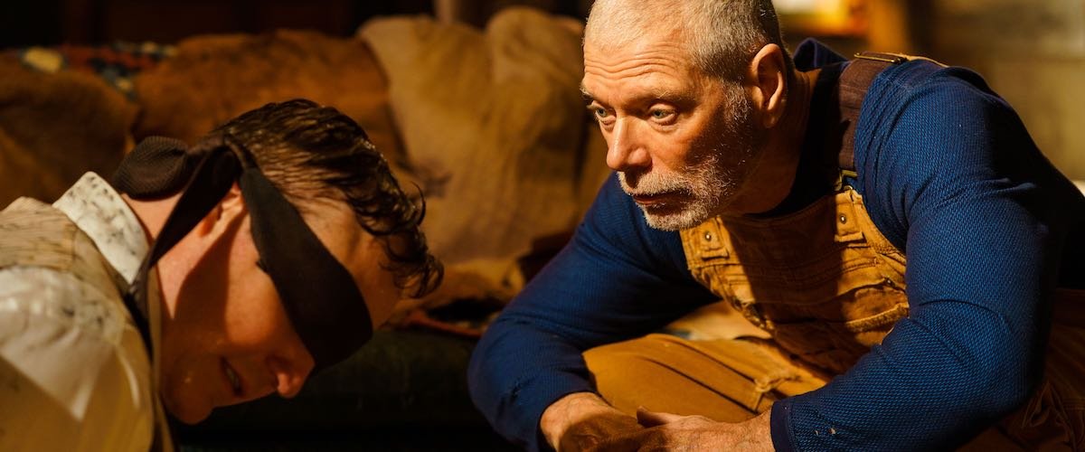 How Old Is Erwin Smith in Overlord Explained